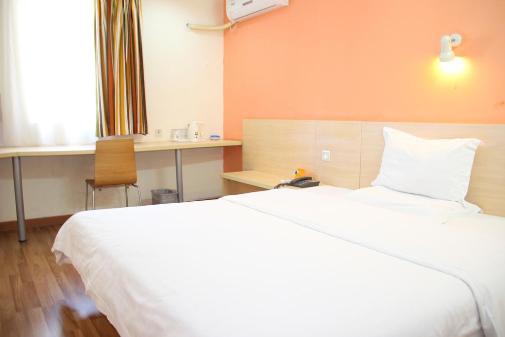 7Days Inn Guangzhou Longkou East Eksteriør bilde