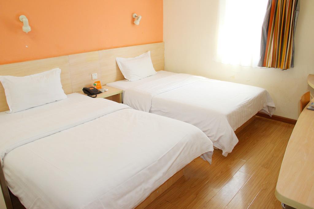 7Days Inn Guangzhou Longkou East Eksteriør bilde