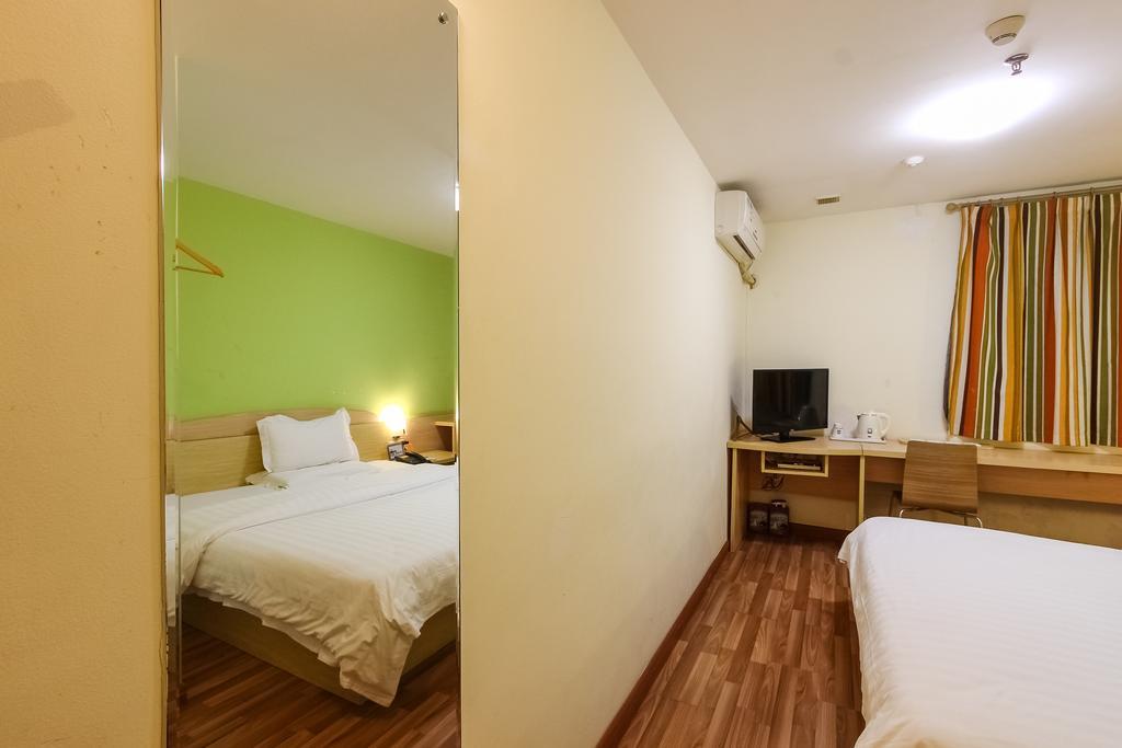 7Days Inn Guangzhou Longkou East Eksteriør bilde
